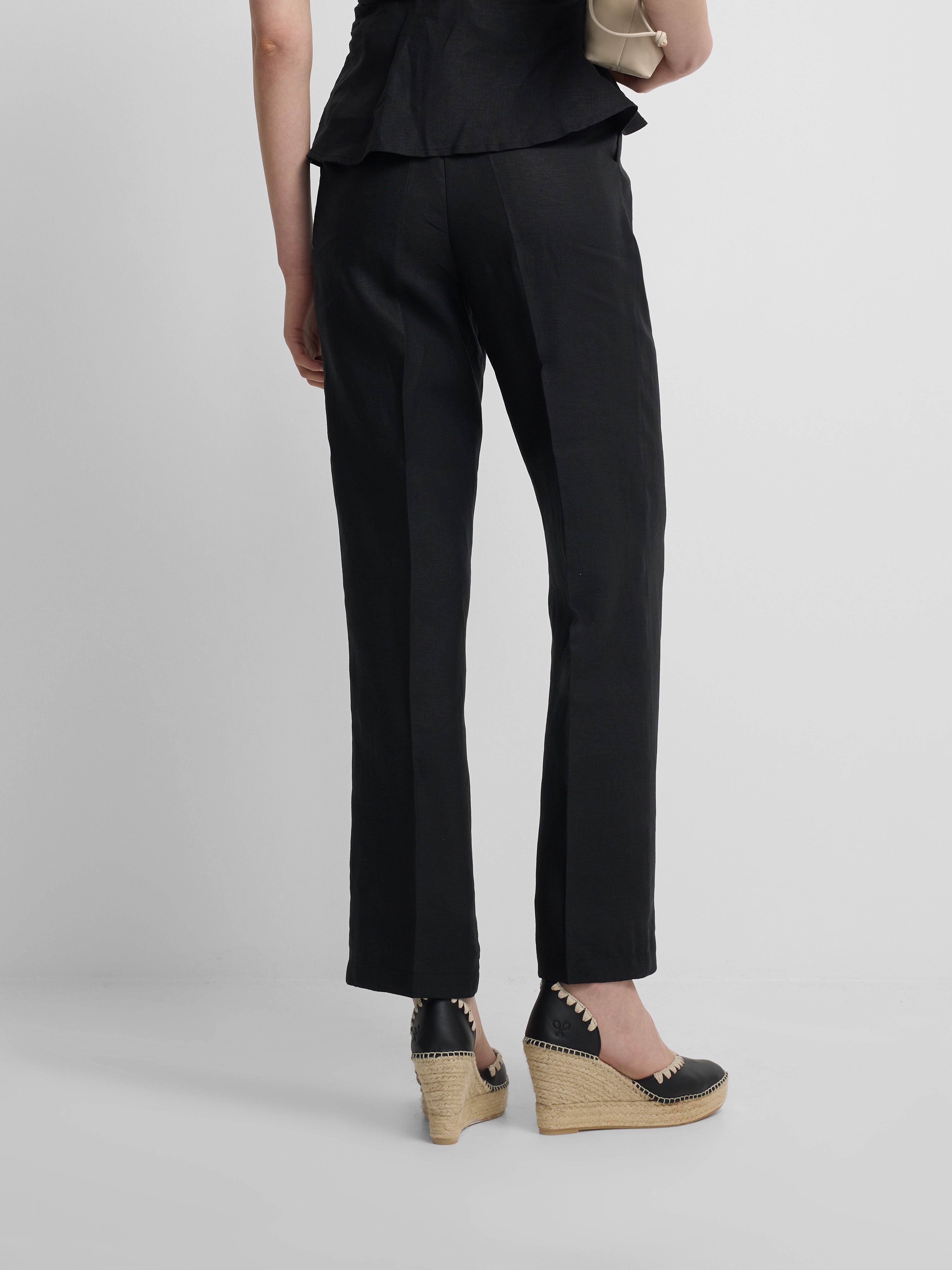 Pantalon lino negro