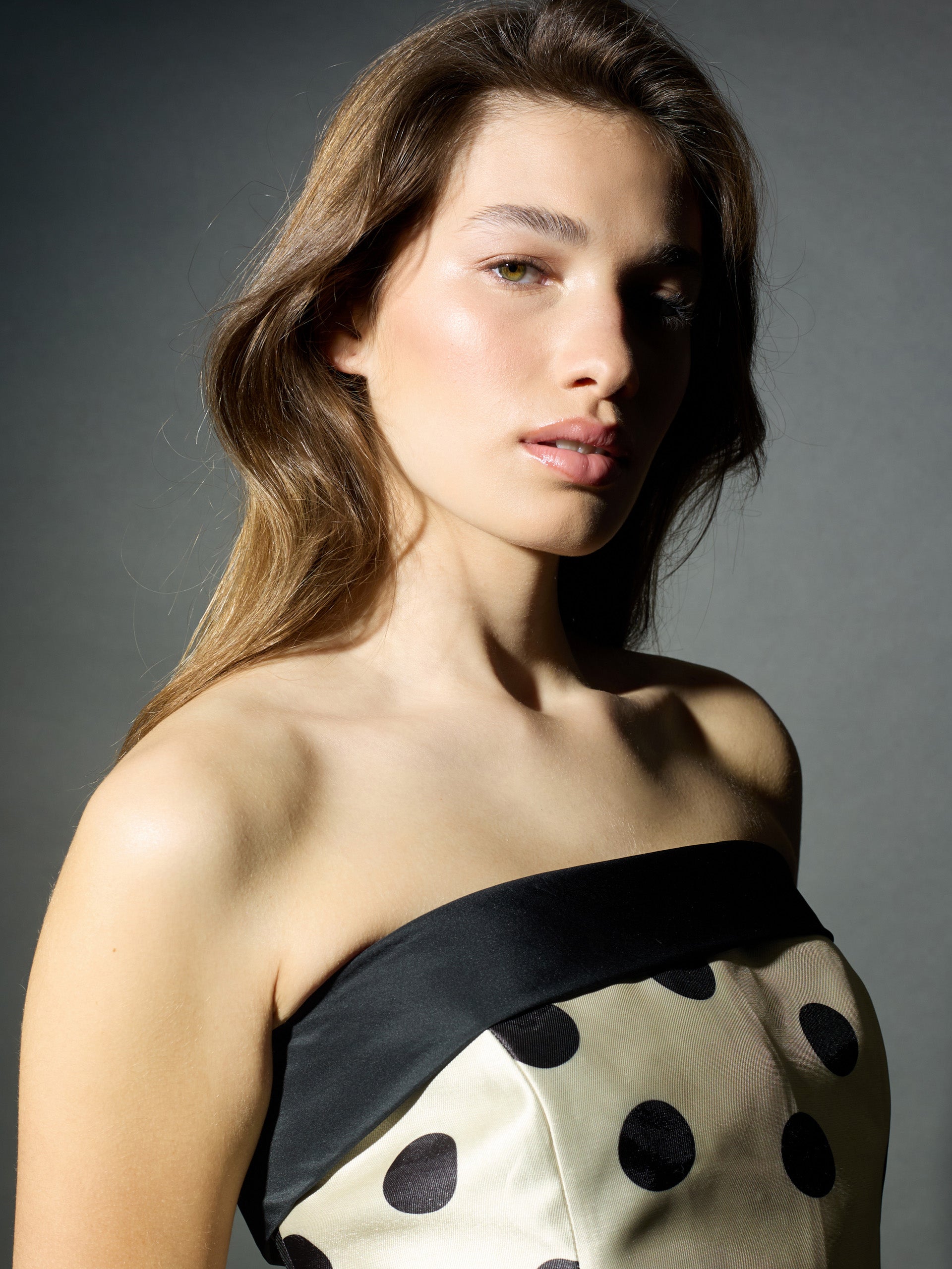 Vestido CaprilexSilbon lunar vainilla y negro