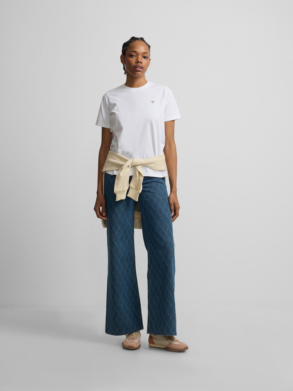 Camiseta woman blanca aplicacion cristal