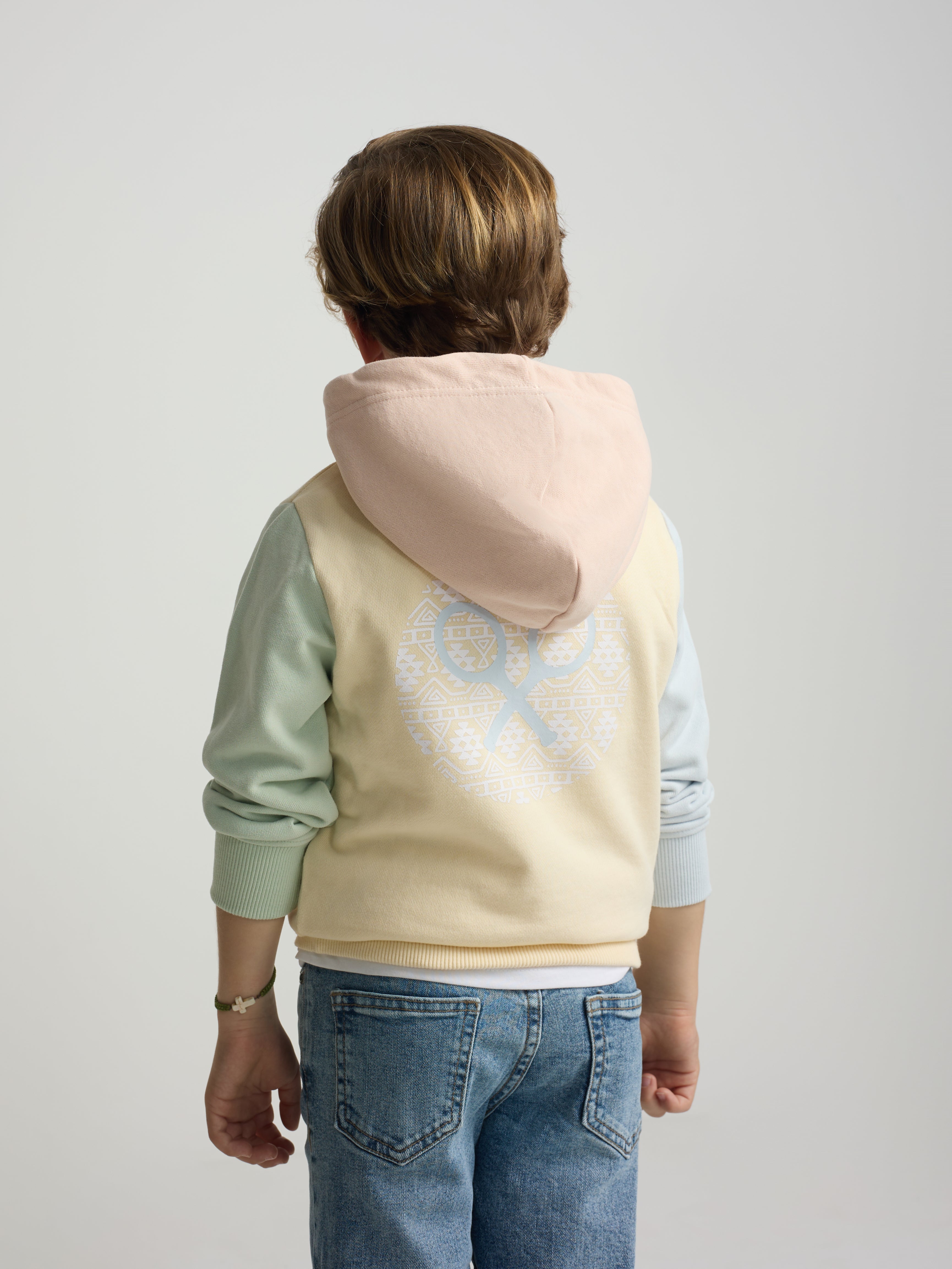Sweatshirt kids com capuz multicolor amarelo