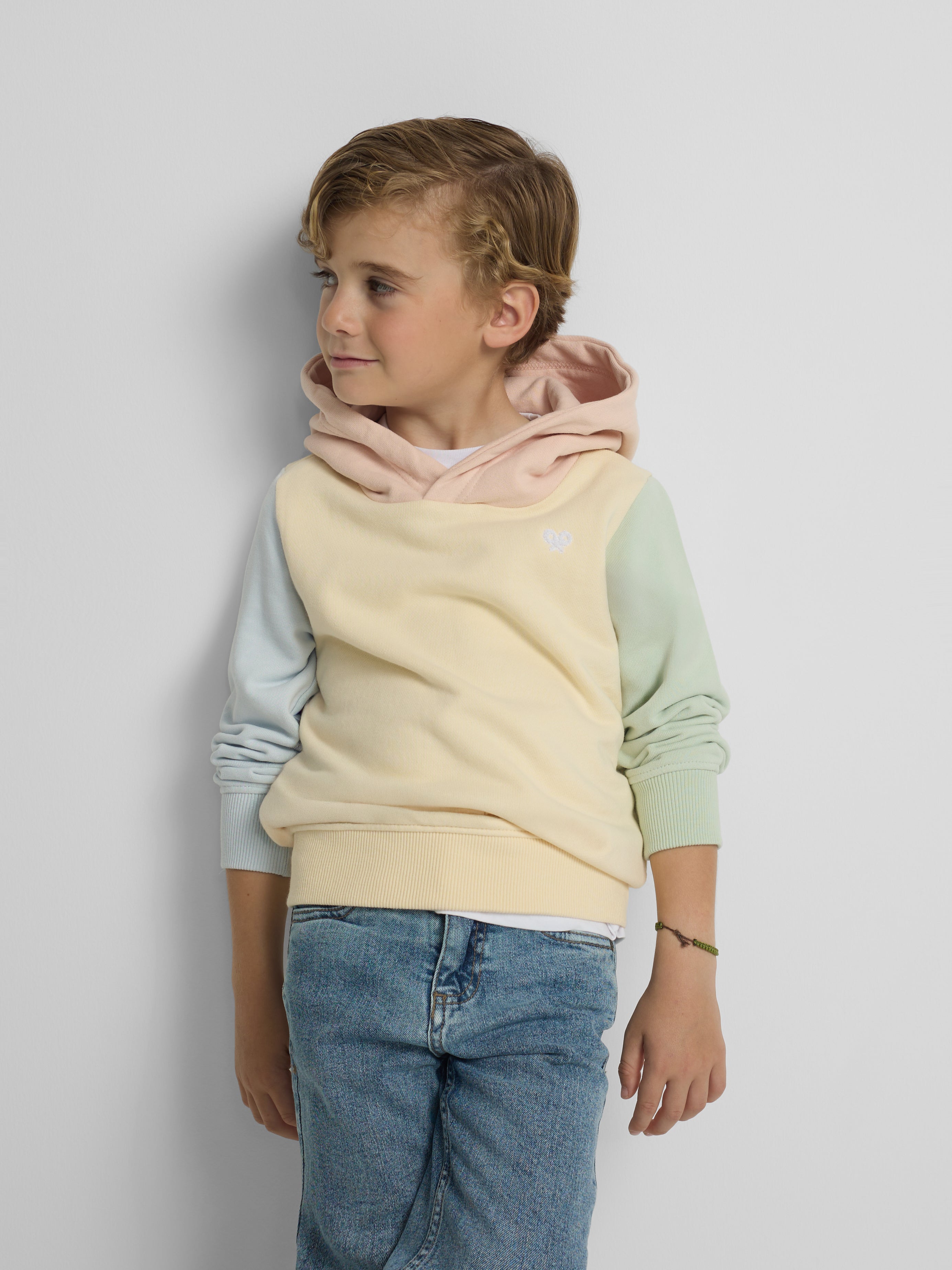 Sweatshirt kids com capuz multicolor amarelo