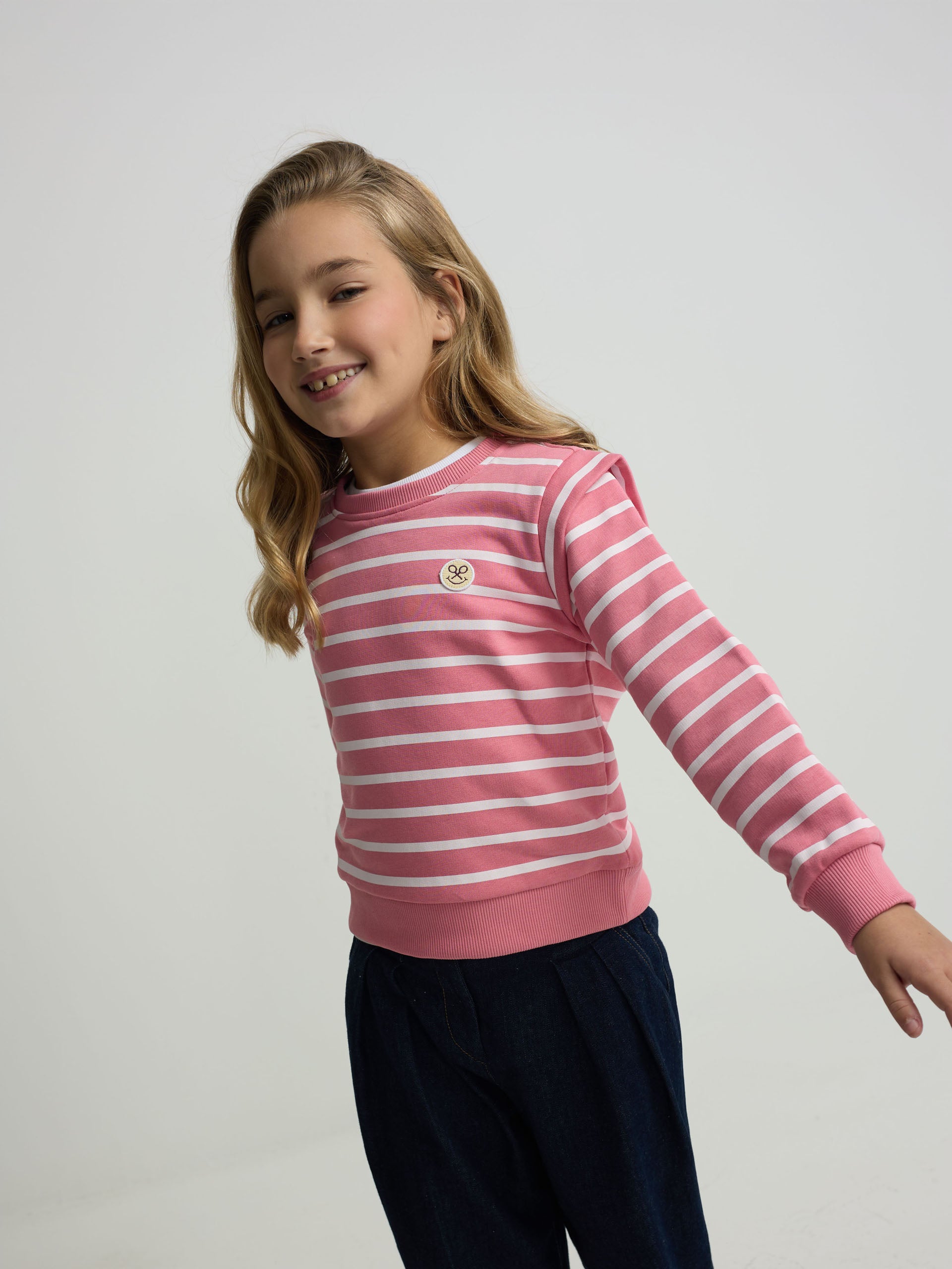 Sweatshirt girl ombreiras riscas rosas