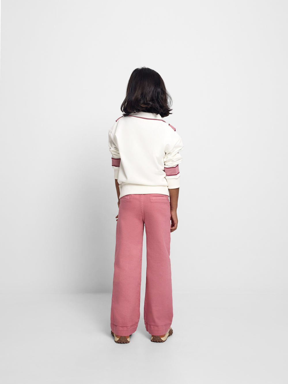 Sweatshirt retro menina rosa e cru
