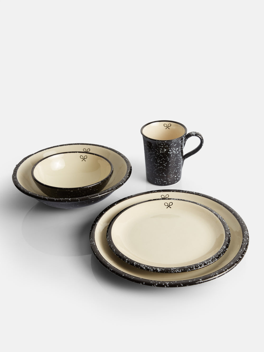 Plato pequeño ceramico esmalte bicolor